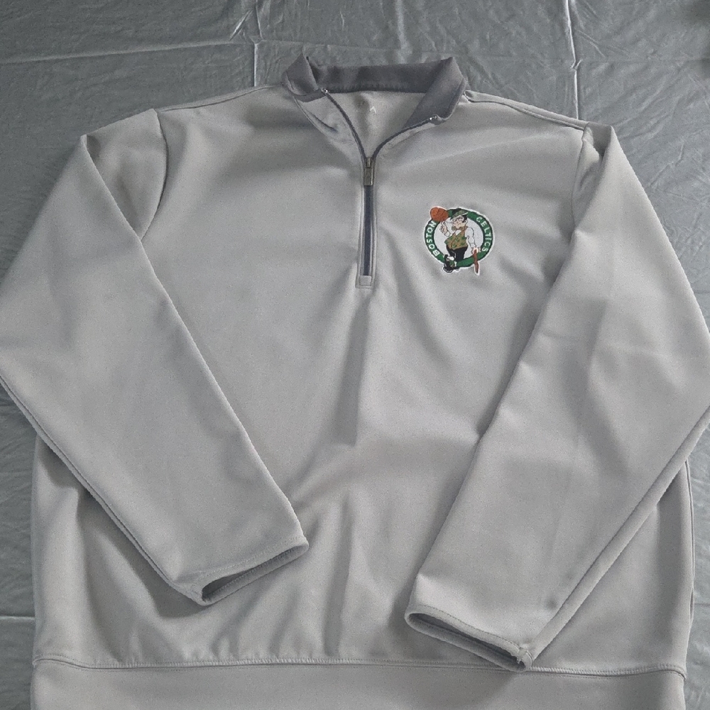 Boston Celtics Mens Pullover Size XL